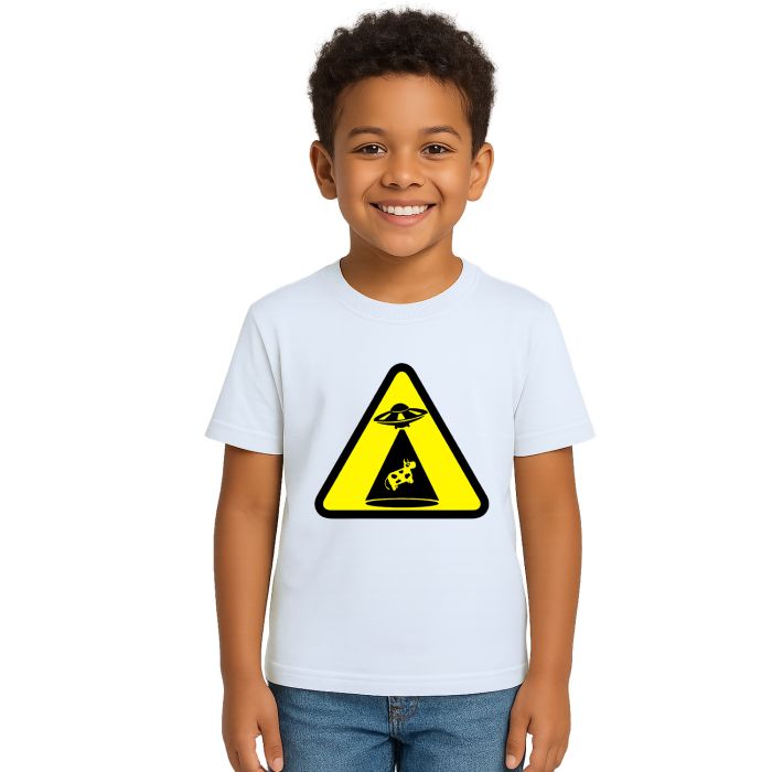 Camiseta Vaca Abduzida Cuidado Estampa Personalizada