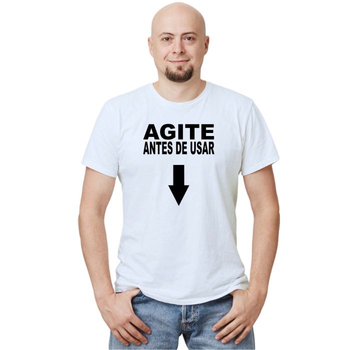 Camiseta Agite Antes De Usar Estampa Personalizada