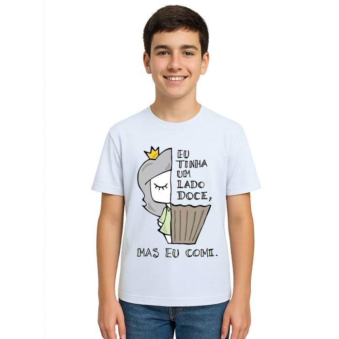 Camiseta Tinha Um Lado Doce Mas Comi Personalizada