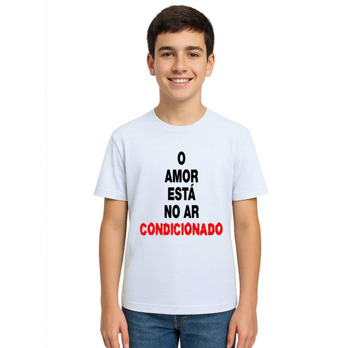 Camiseta O Amor Está No Ar Estampa Personalizada