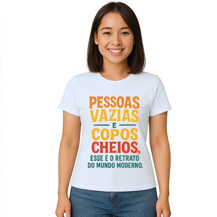 Camiseta Pessoas Vazias e Copos Cheios Personalizada