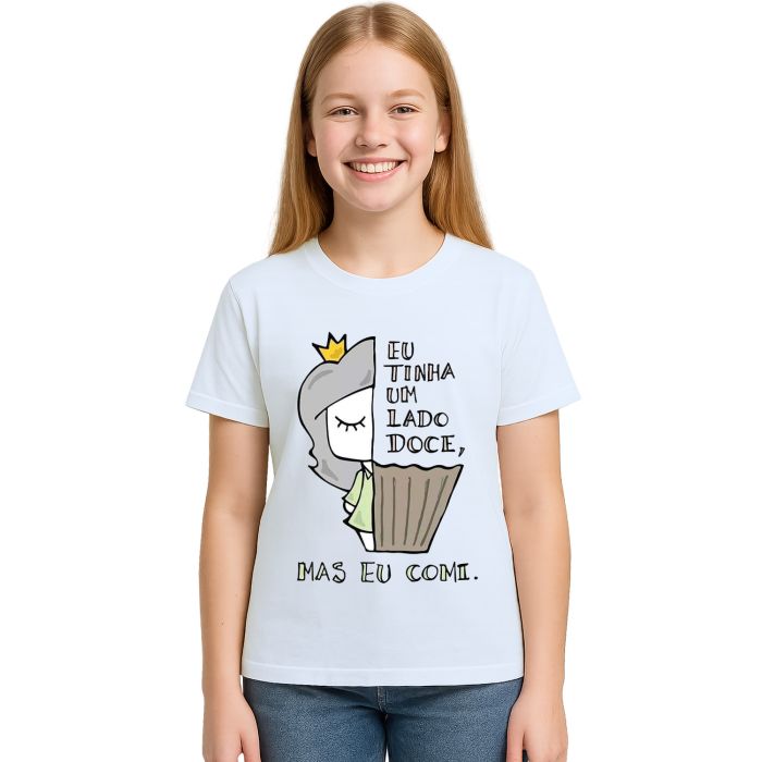 Camiseta Tinha Um Lado Doce Mas Comi Personalizada