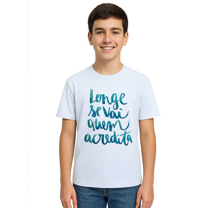 Camiseta Longe Vai Quem Acredita Estampa Personalizada