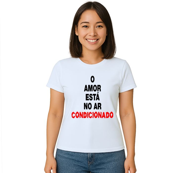 Camiseta O Amor Está No Ar Estampa Personalizada