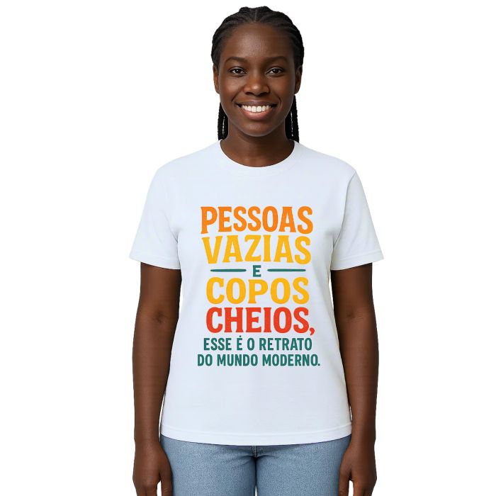Camiseta Pessoas Vazias e Copos Cheios Personalizada