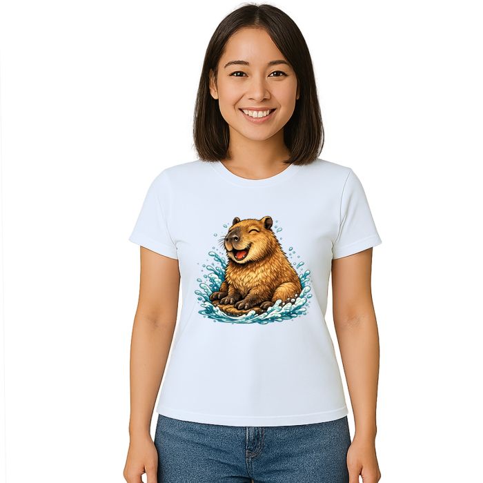 Camiseta Capivara Feliz na Agua Estampa Personalizada