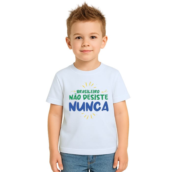 Camiseta Brasileiro Não Desiste Nunca Estampa Personalizada