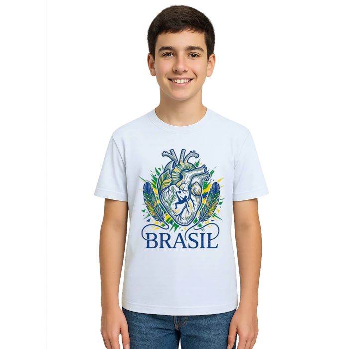 Camiseta Brasil Futebol no Coração Estampa Personalizada