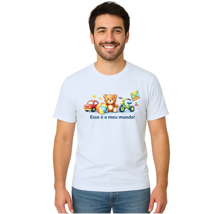 Camiseta Brincar é o Meu Mundo Estampa Personalizada