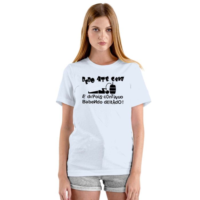Camiseta Bebo Até Cair Depois Estampa Personalizada